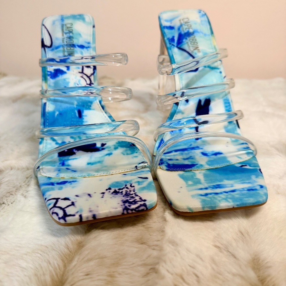 Cape Robbin 4.5" Marbled Blue & White Wedge Heel With 4 Clear Straps Sandal - Picture 4 of 11